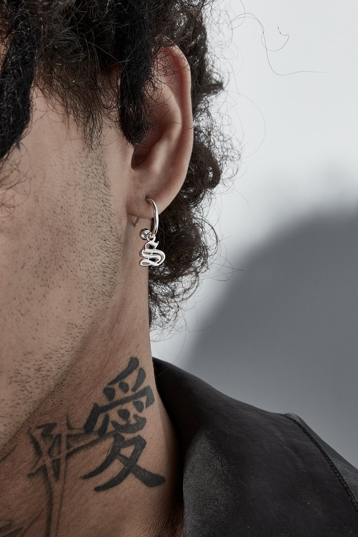 SGC // Old English Anchor Sleeper