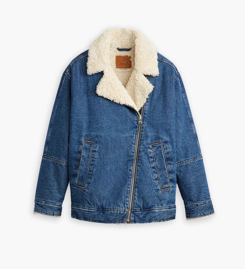 LEVIS // Sherpa Flight Jacket IN THE AIR