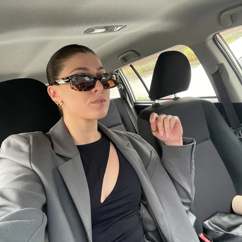 BORED GEORGE // Sidney TORT