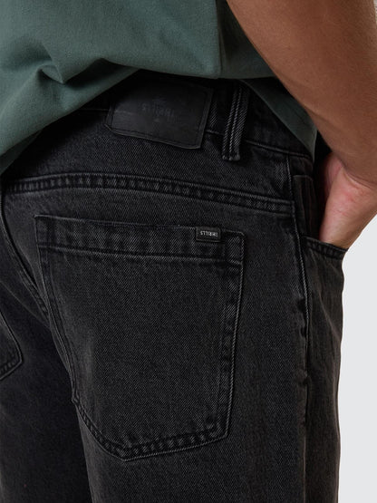 THRILLS // Slacker Denim Short ASH BLACK