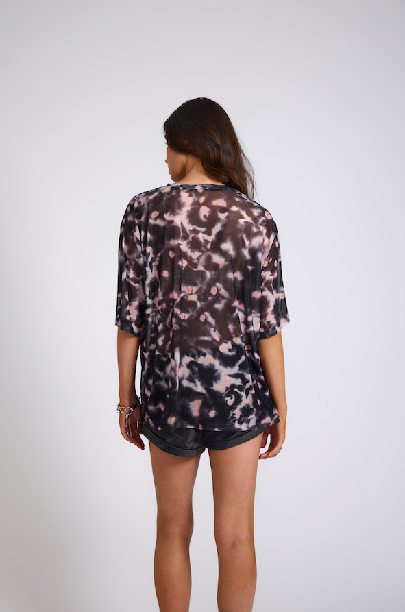 ONE TEASPOON // Mesh Kobe Tee SMOKE PRINT