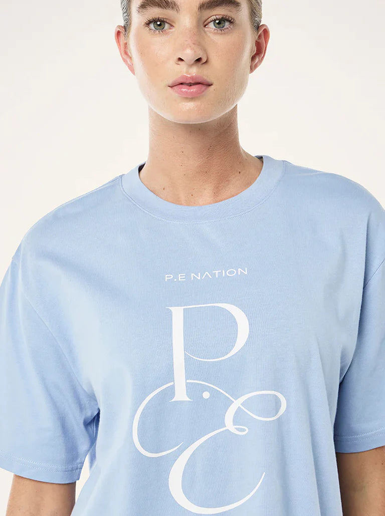 P.E NATION // South Bank 2 Tee DUSTY BLUE