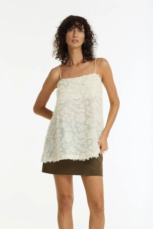 Stay Close Cami IVORY