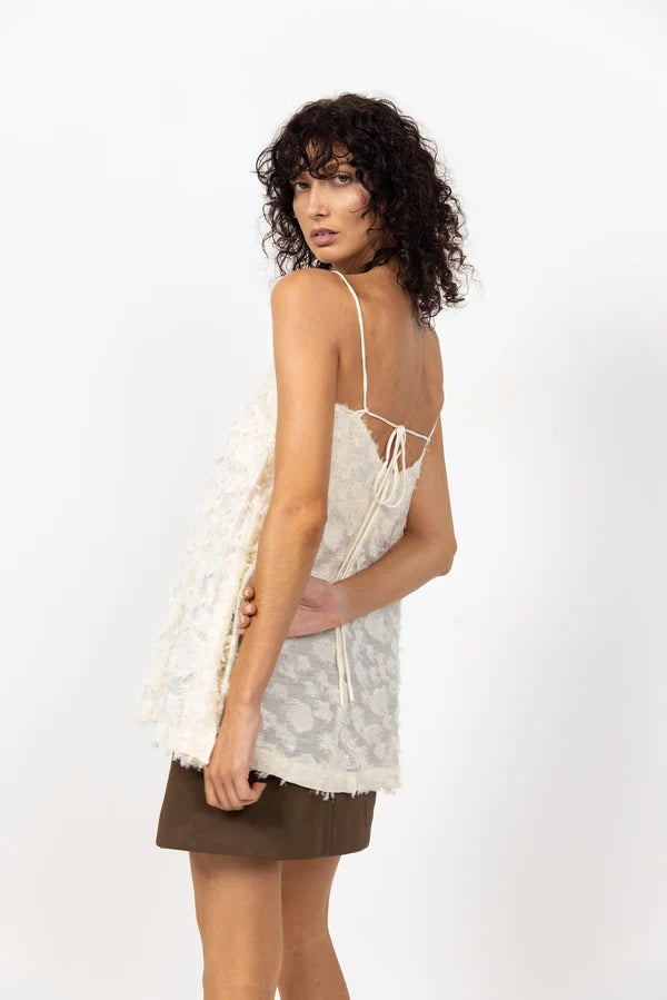 Stay Close Cami IVORY