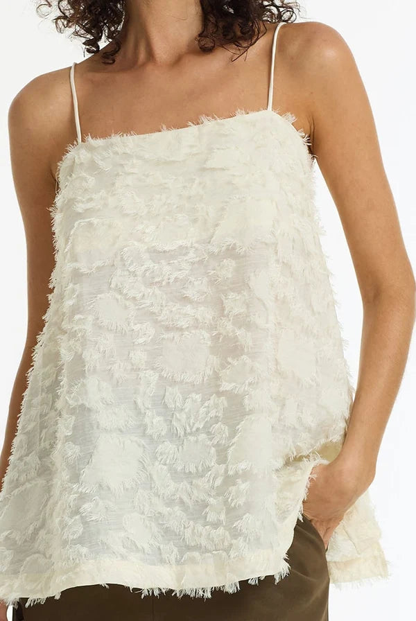 Stay Close Cami IVORY