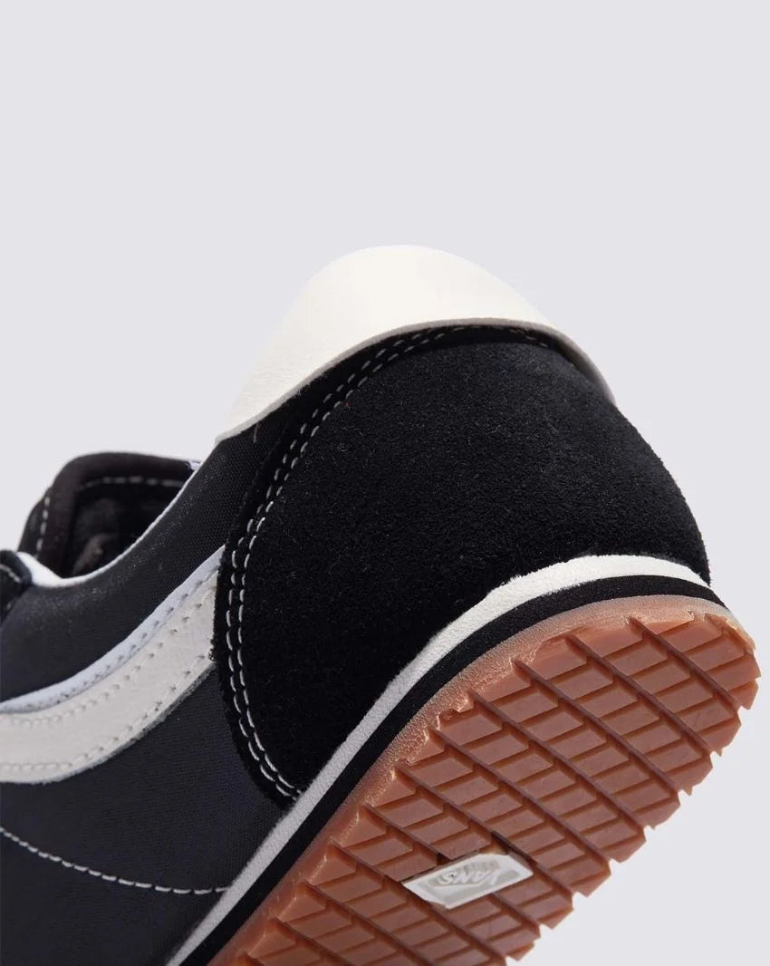 VANS // Super LowPro BLACK