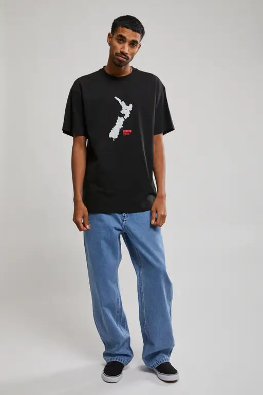 HUFFER // Sup Tee On The Map BLACK