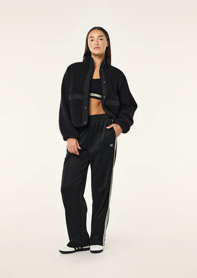 P.E NATION // Technique Jacket BLACK