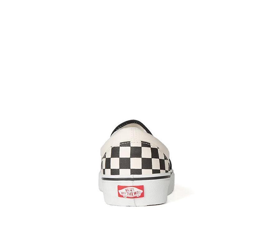 VANS // Classic Slip-On Checkered BLACK/WHITE