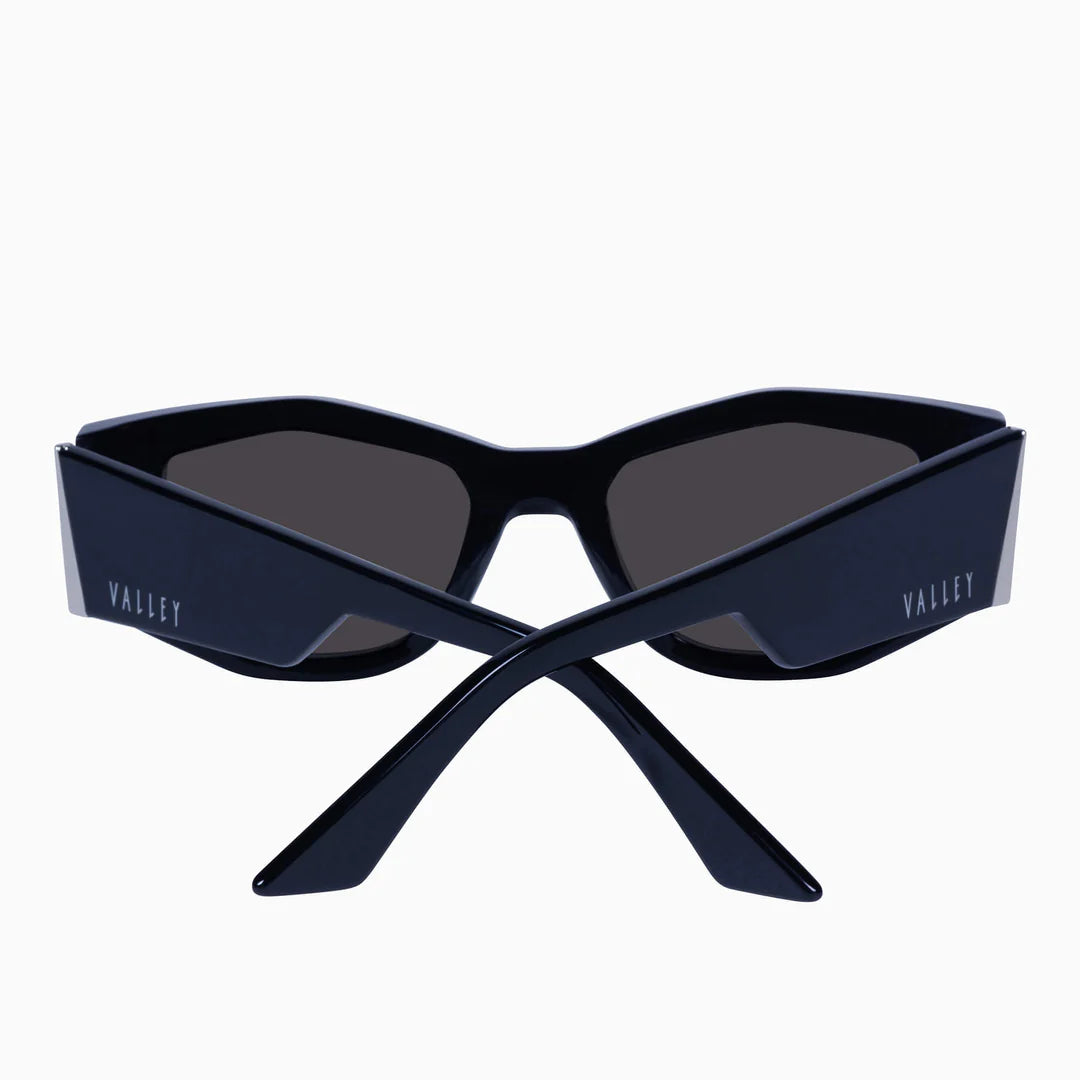 VALLEY // Valiant GLOSS BLACK