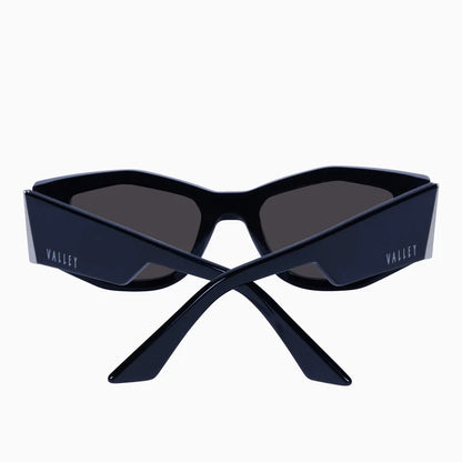 VALLEY // Valiant GLOSS BLACK w. SILVER METAL /BLACK LENS