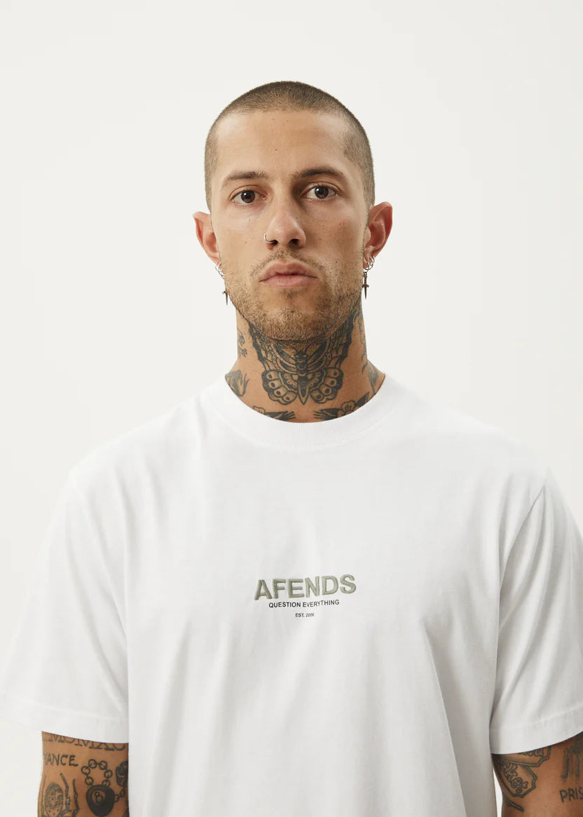AFENDS // Vinyl Retro Tee WHITE