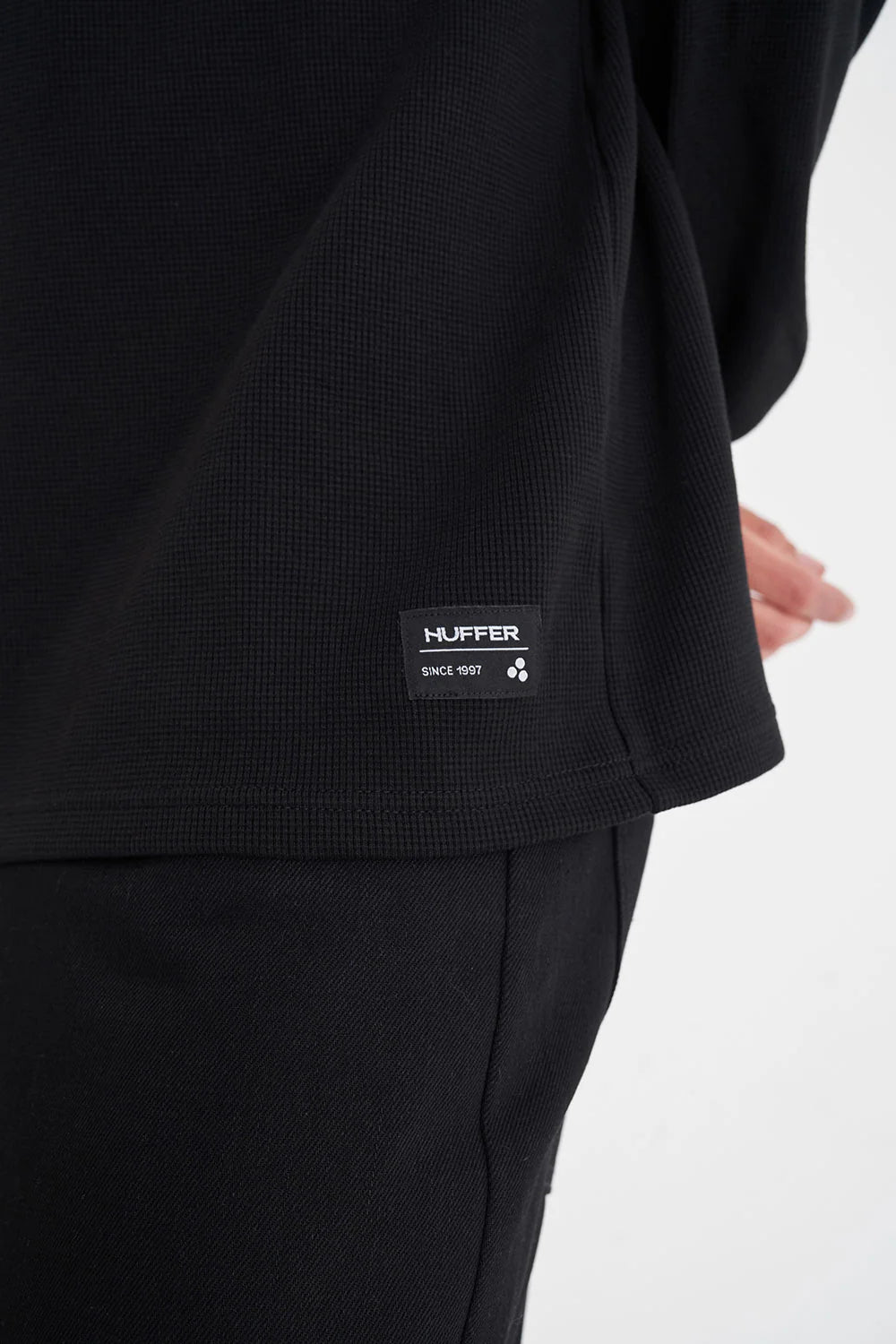 HUFFER // Waffle LS Sup Tee BLACK
