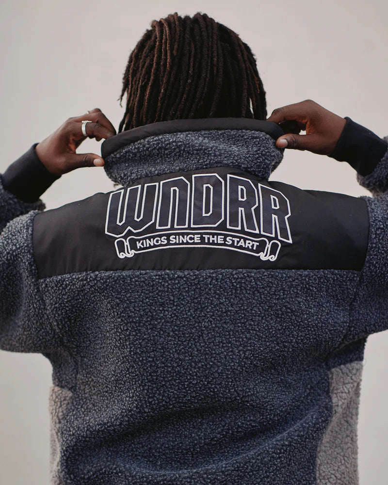 WNDRR // Banner Sherpa Jacket BLACK/GREY