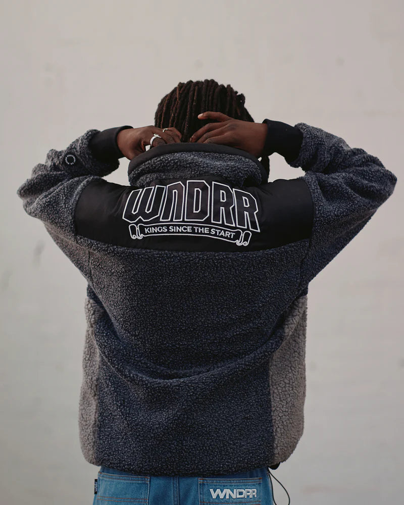 WNDRR // Banner Sherpa Jacket BLACK/GREY