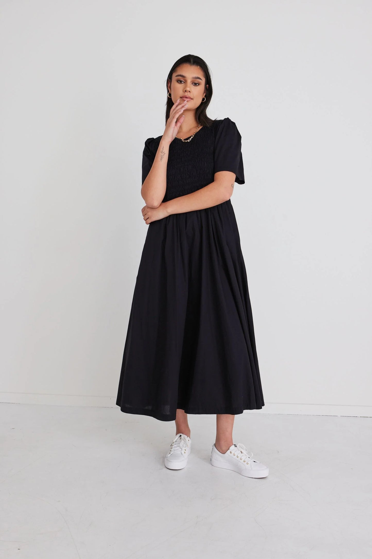 RE:UNION LABEL // Wren Poplin SS Shirred Midi Dress BLACK