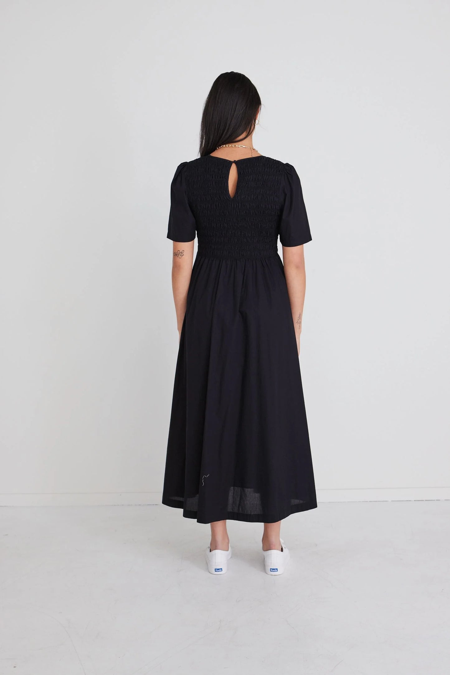 RE:UNION LABEL // Wren Poplin SS Shirred Midi Dress BLACK