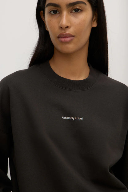 ASSEMBLY LABEL // Atelier Logo Fleece WASHED BLACK