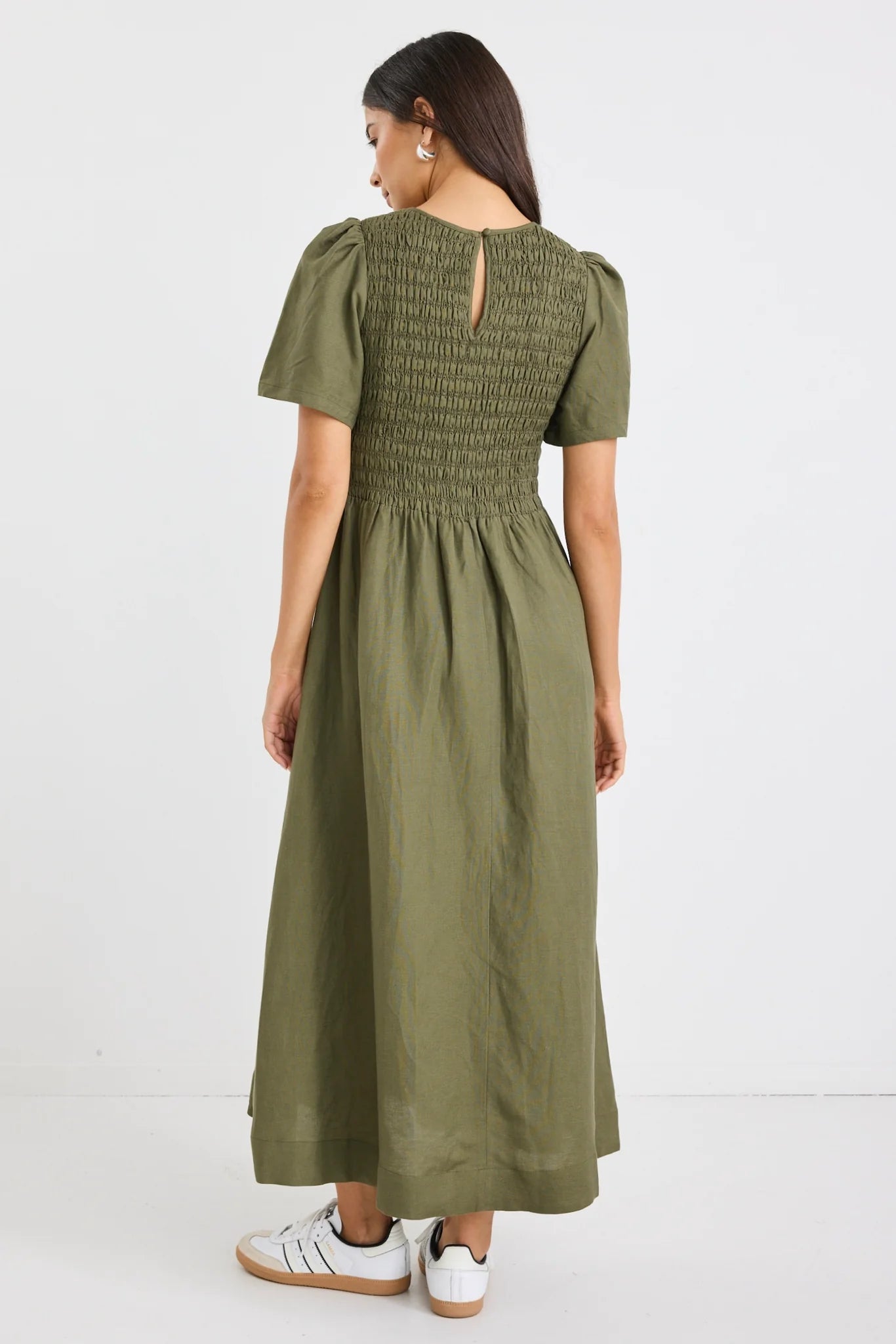 RE:UNION LABEL // Wren Shirred Midi Dress KHAKI