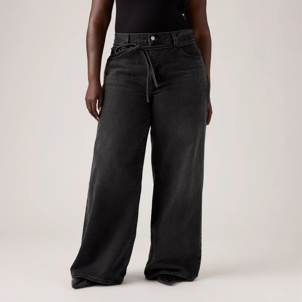 XL Straight INFLUENTIAL LADY