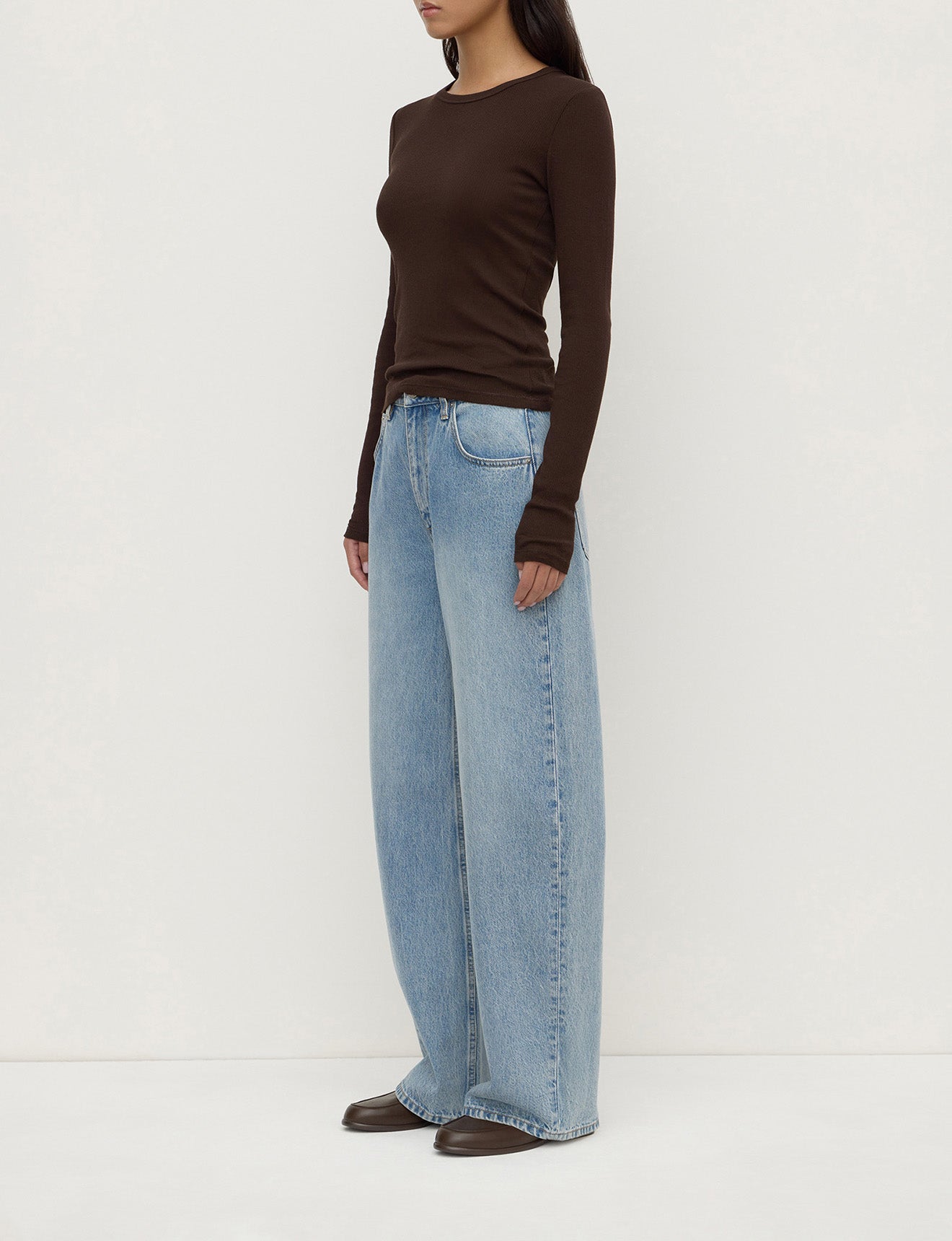 ASSEMBLY LABEL // Zali Long Sleeve Tee GANACHE