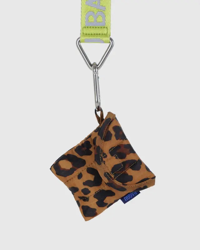 BAGGU // Puffy Earbuds Case LEOPARD