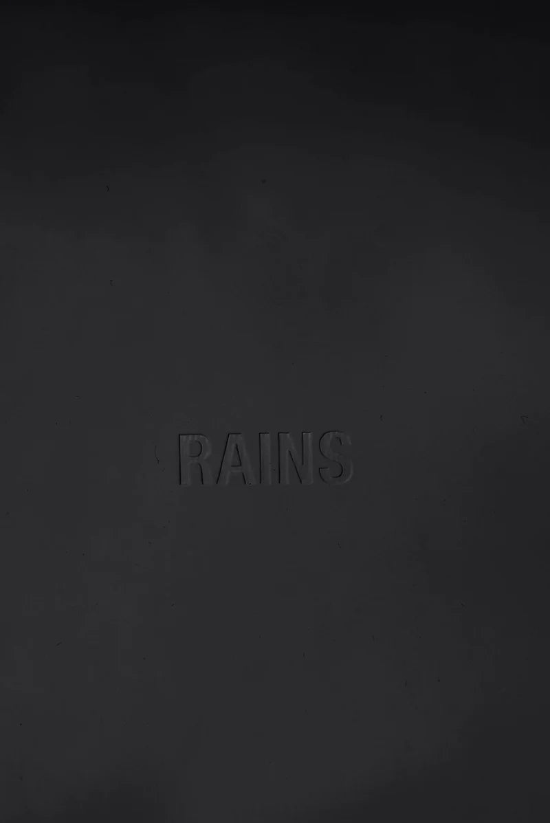RAINS // Hilo Weekend Bag SMALL BLACK