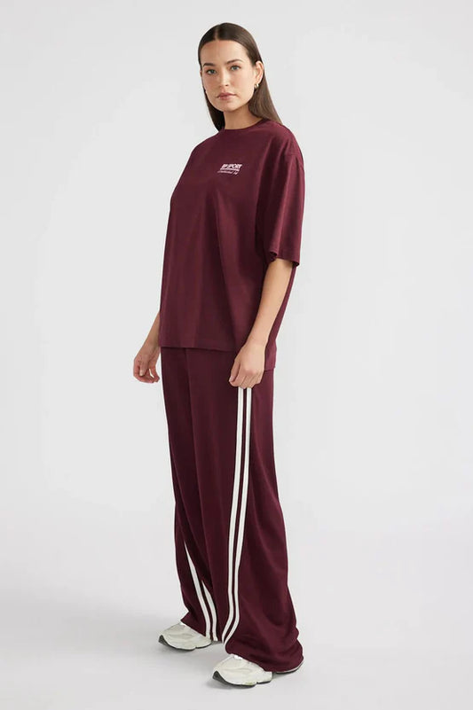 ENA PELLY // 92 Sport Tee CHERRY COLA