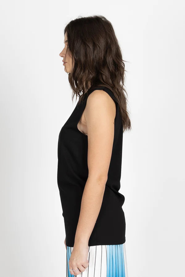 FEDERATION // Our Tank BLACK