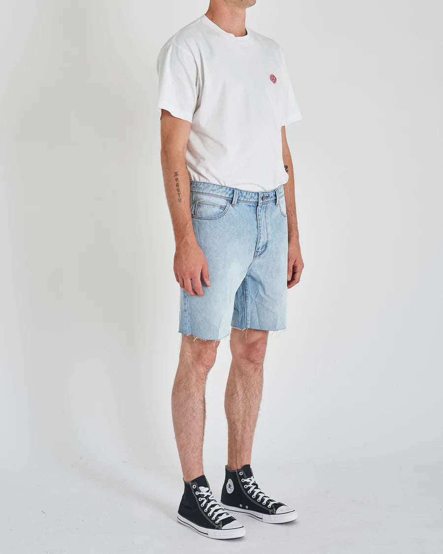 ABRAND // A 90s Straight Short ICE BREAKER