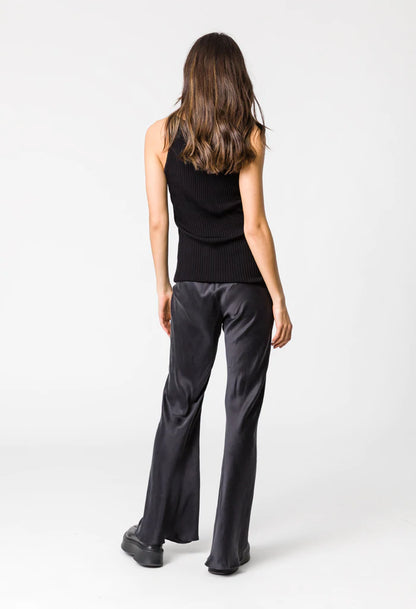 REMAIN // Burke Rib Tank BLACK