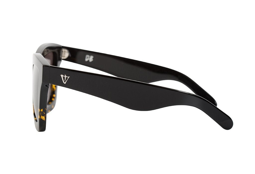 VALLEY // DB BLACK TO TORT