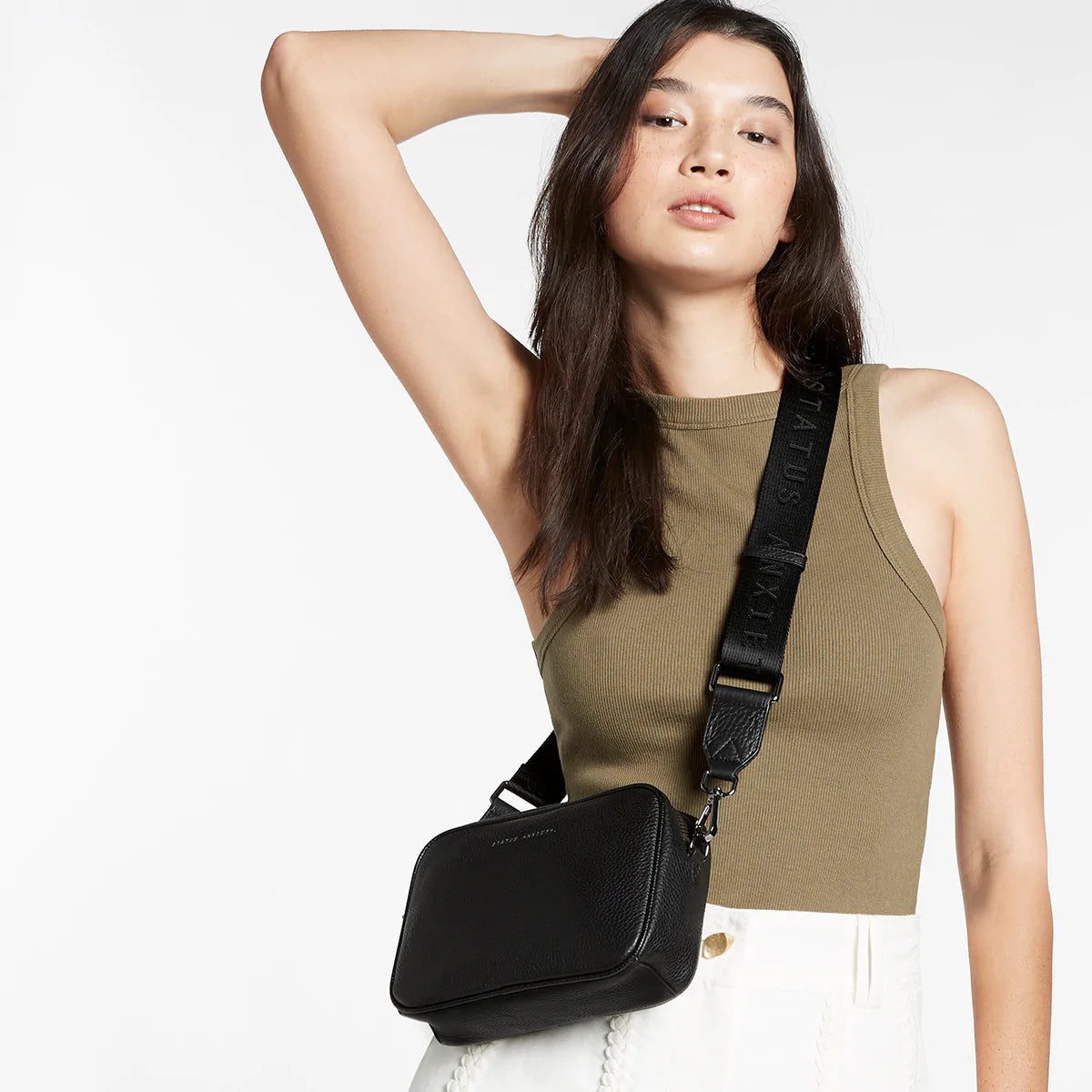 STATUS ANXIETY // Plunder With bed Strap Bag BLACK himdother.co.nz