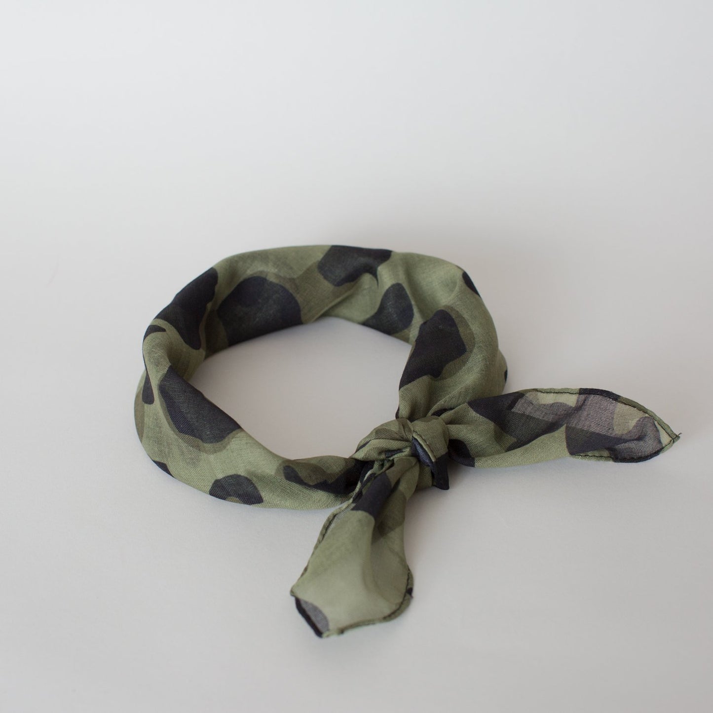 S O P H I E // Mini Scarf WILD OLIVE