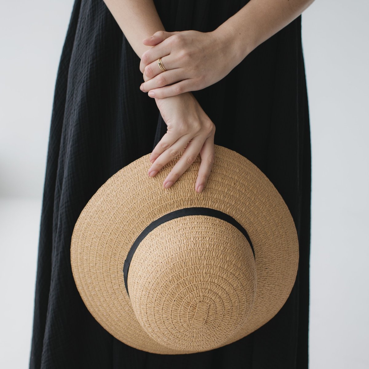 S O P H I E // So Shady Ribbon Hat NATURAL w/ BLACK