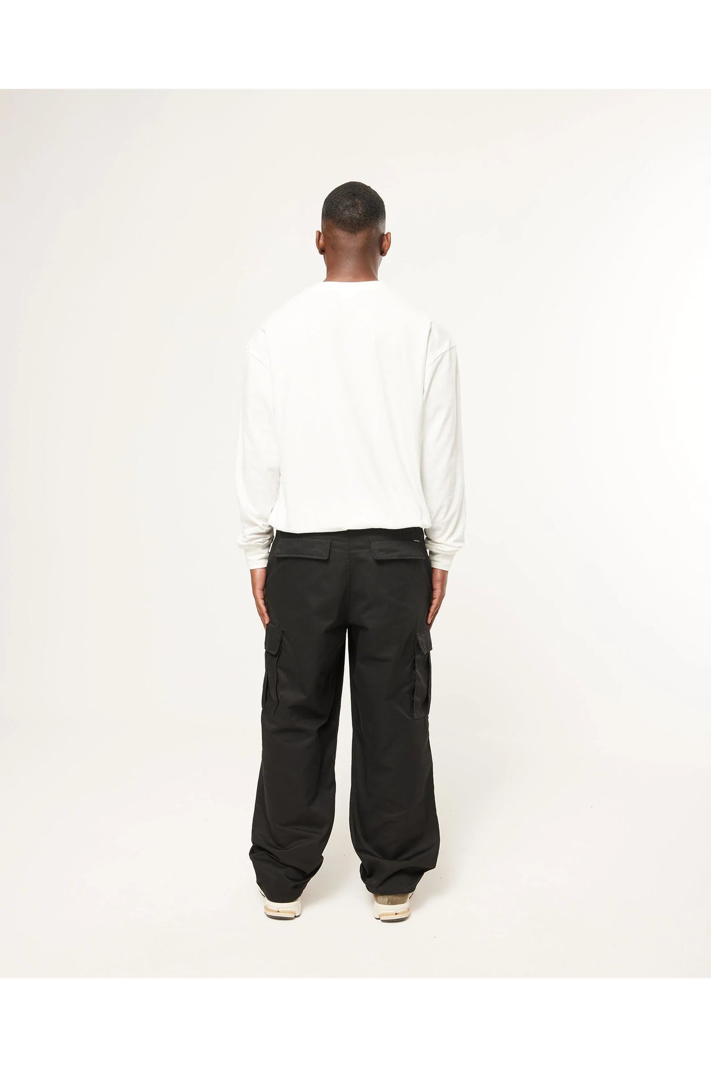 HUFFER // Weekend Cargo Pant BLACK