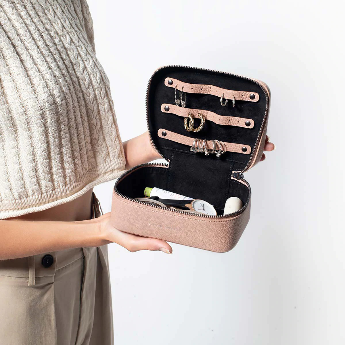 STATUS ANXIETY // Shining Armour BLACK