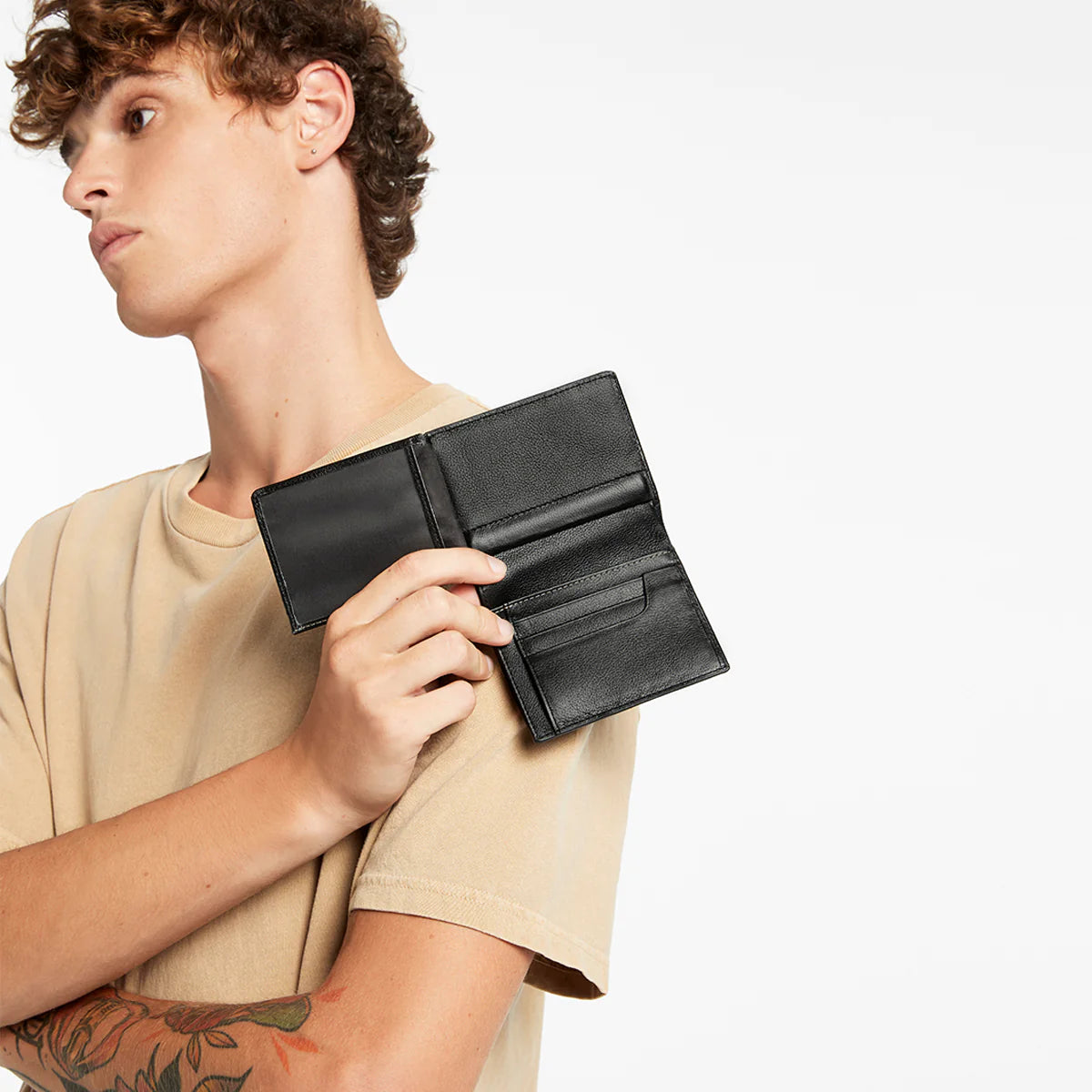 STATUS ANXIETY // Nathaniel Wallet BLACK