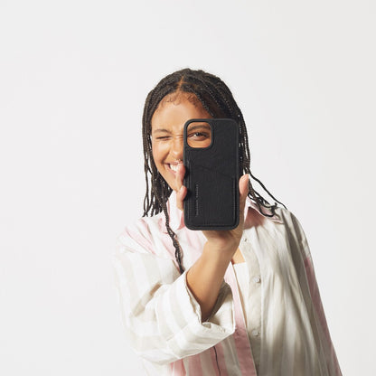 STATUS ANXIETY // Who's Who BLACK